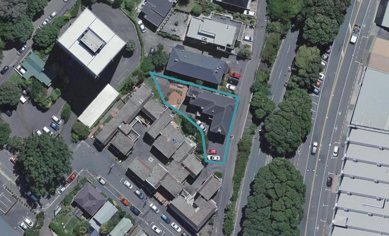 2/7 Stowe Hill, Thorndon, Wellington - Carousel 1
