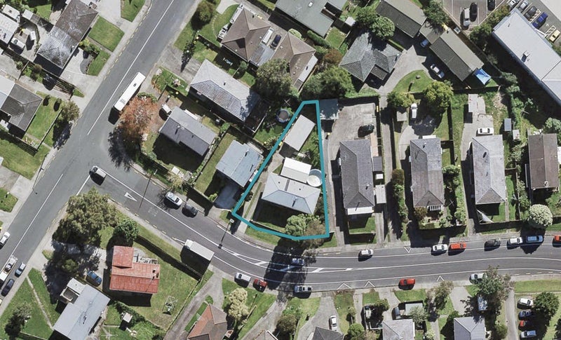 107 Hillside Road, Glenfield, Auckland - Carousel 1