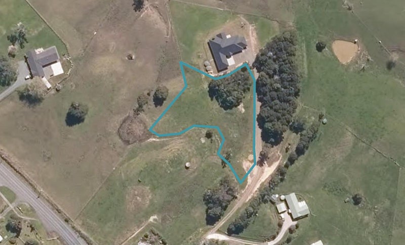 17 Nurse Cavell Lane, Paparoa, Paparoa - Carousel 1