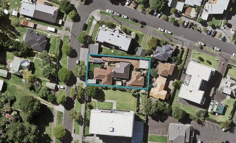 2/14 Atkin Avenue, Mission Bay, Auckland - Carousel 1