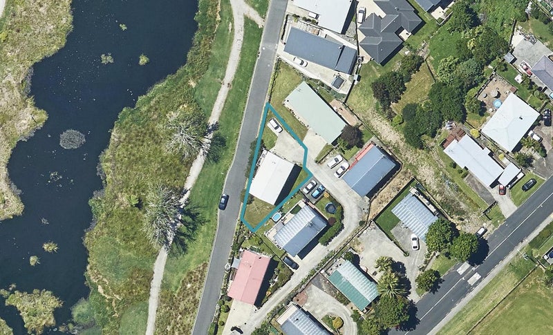 95 Watling Street, Gate Pa, Tauranga - Carousel 1