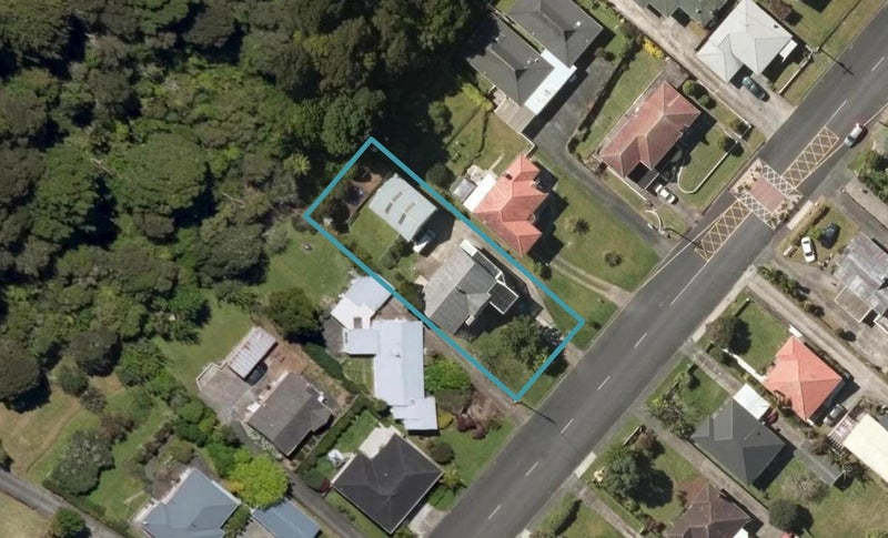 18 Fifth Avenue, Avenues, Whangarei - Carousel 1