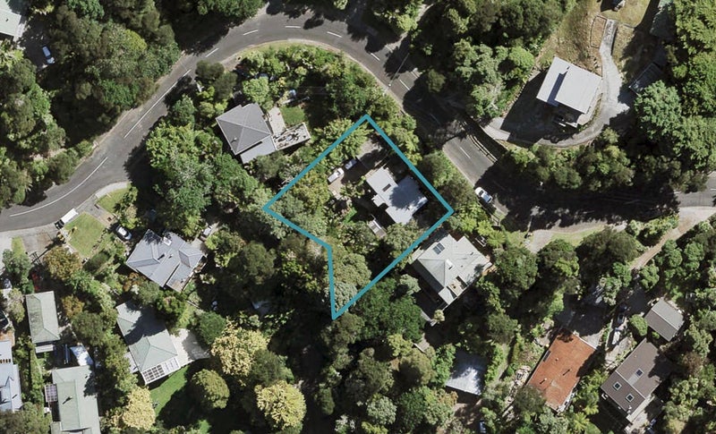 87 Wood Bay Road, Titirangi, Auckland - Carousel 1