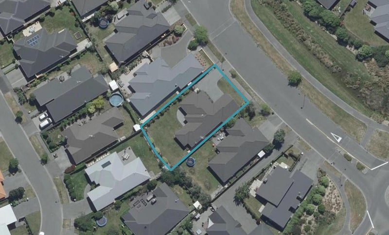 65 Putake Drive, Parklands, Christchurch - Carousel 1