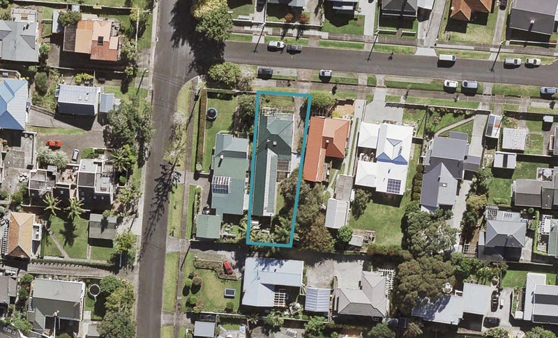 3 Tennyson Street, Northcote Point, Auckland - Carousel 1