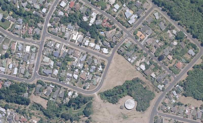 17 Weka Road, Waipahihi, Taupo - Carousel 1