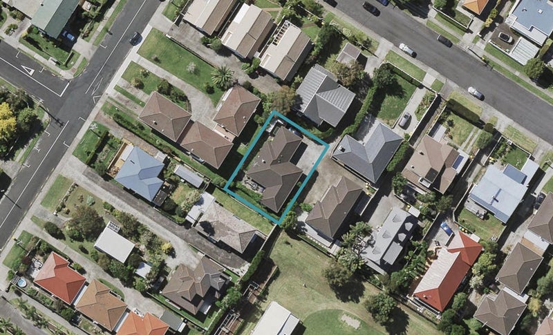 3B Waitemata Road, Hauraki, Auckland - Carousel 1