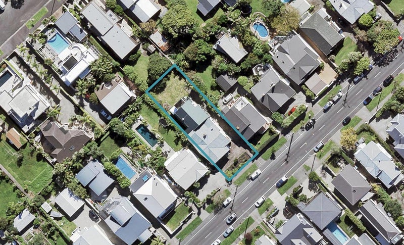 115 West End Road, Westmere, Auckland - Carousel 1
