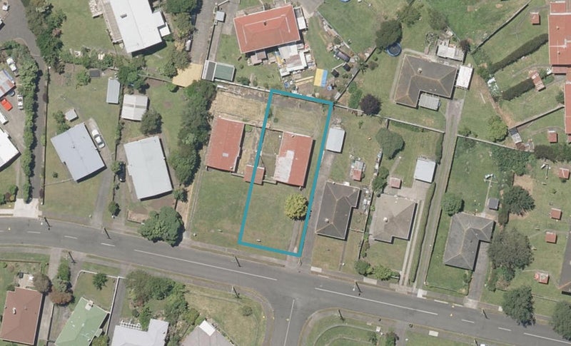 41 Hinemoa Street, Whanganui East, Whanganui - Carousel 1
