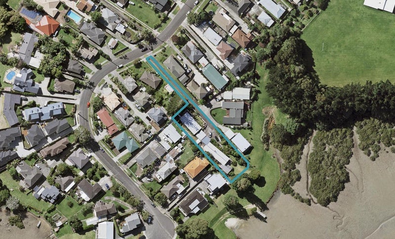1/54 Millen Avenue, Pakuranga, Auckland - Carousel 1