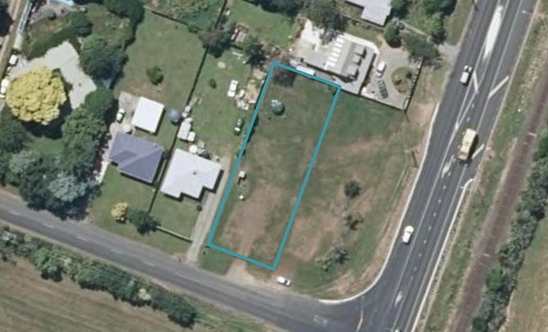 2 Waikawa Beach Road, Manakau, Manakau - Carousel 1