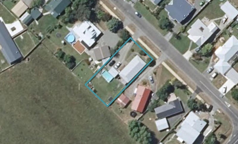 7 Tawa Street, Tokomaru, Palmerston North - Carousel 1