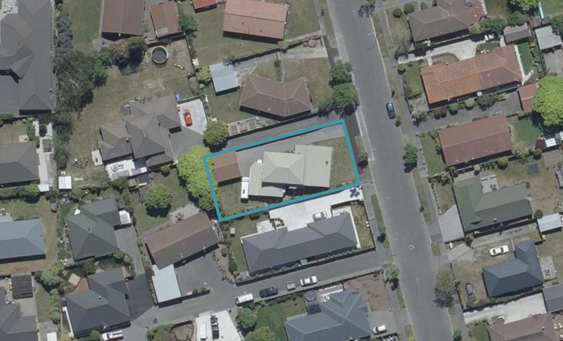 83 Royal Park Drive, Parklands, Christchurch - Carousel 1
