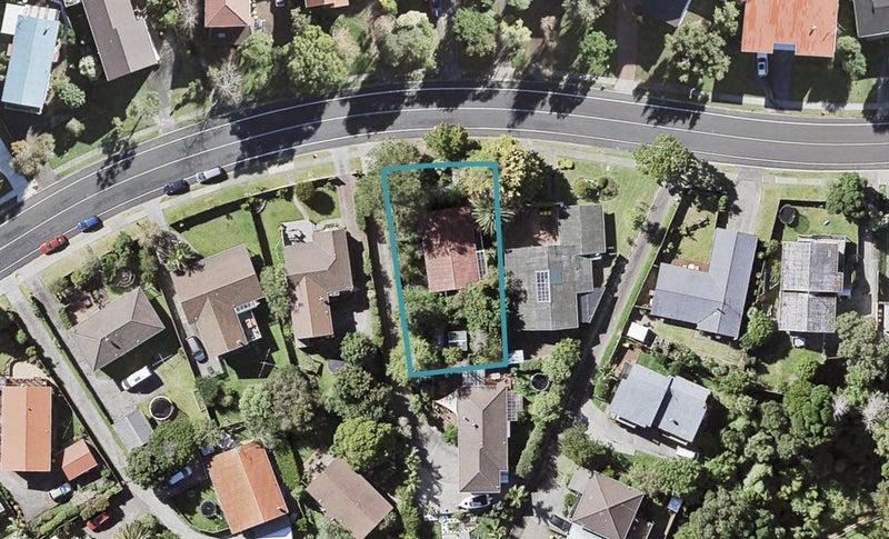 30 John Downs Drive, Browns Bay, Auckland - Carousel 1