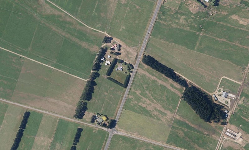 1739 State Highway 1, Glen Oroua, Foxton - Carousel 1