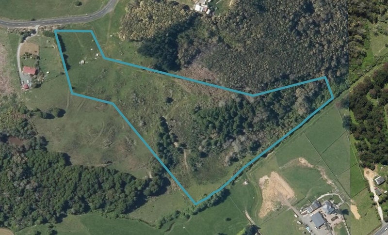 131 Valley View Road, Otaika, Whangārei - Carousel 1