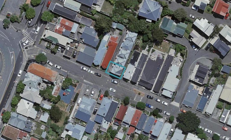 69A Elizabeth Street, Mount Victoria, Wellington - Carousel 1