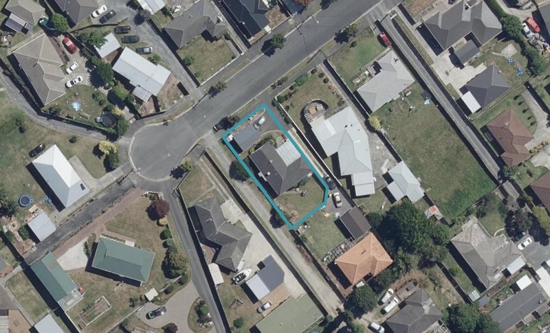 15 Norman Street, Nawton, Hamilton - Carousel 1