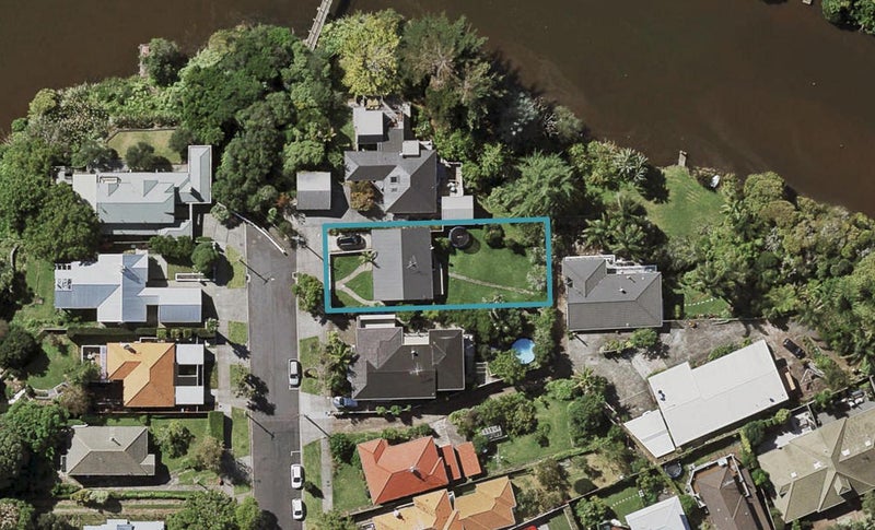 91 Waiatarua Road, Remuera, Auckland - Carousel 1
