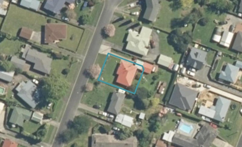 11 Glover Street, Leamington, Cambridge - Carousel 1
