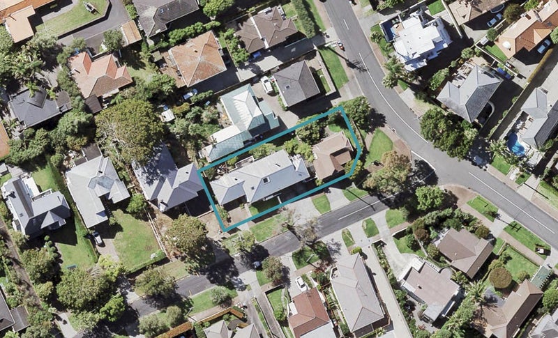 1 Mcarthur Avenue, St Heliers, Auckland - Carousel 1
