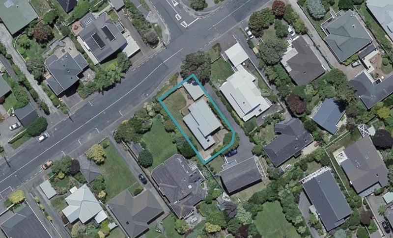 39 Everest Street, Khandallah, Wellington - Carousel 1