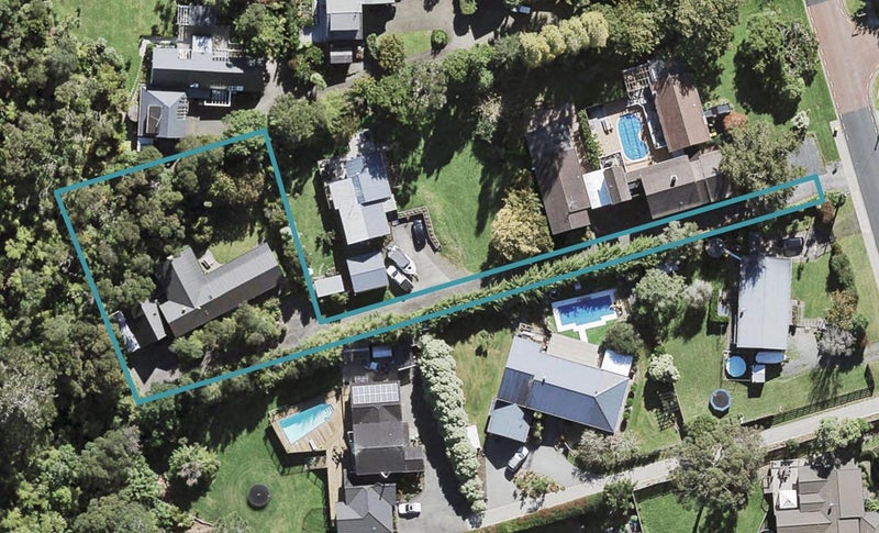 29A Churchouse Road, Greenhithe, Auckland - Carousel 1