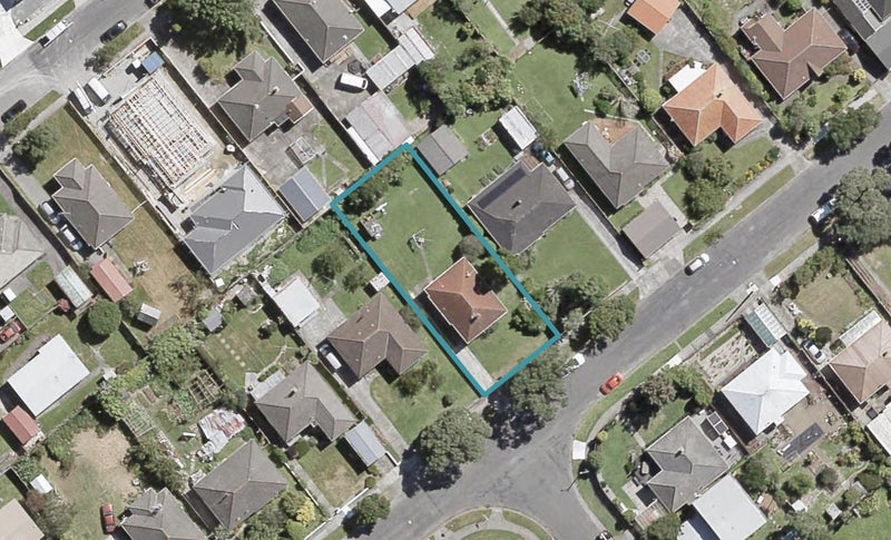 42 Godley Street, Waiwhetu, Lower Hutt - Carousel 1
