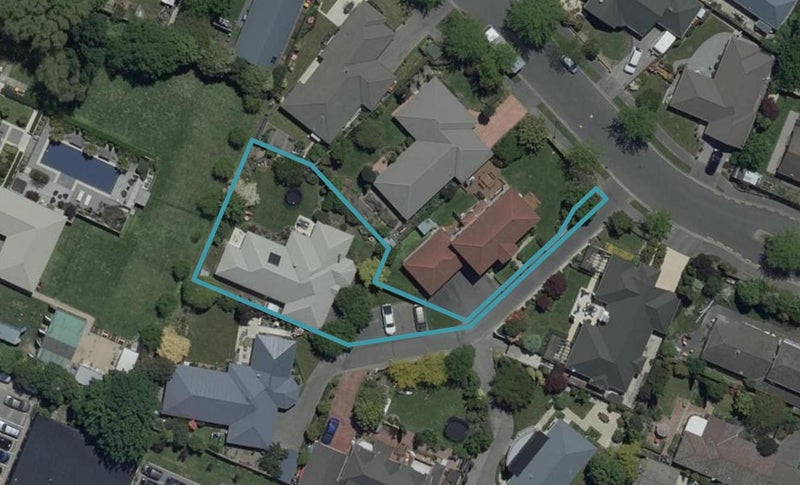 15 Chesterfield Mews, Russley, Christchurch - Carousel 1