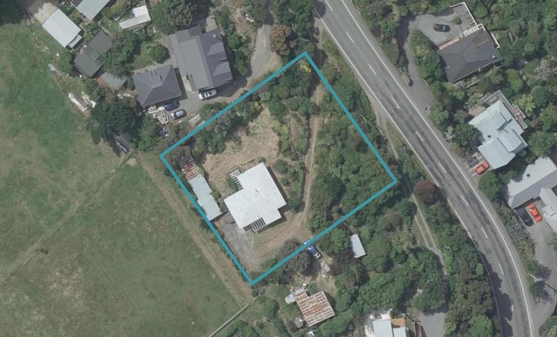 126 Main Road, Allandale, Governors Bay - Carousel 1