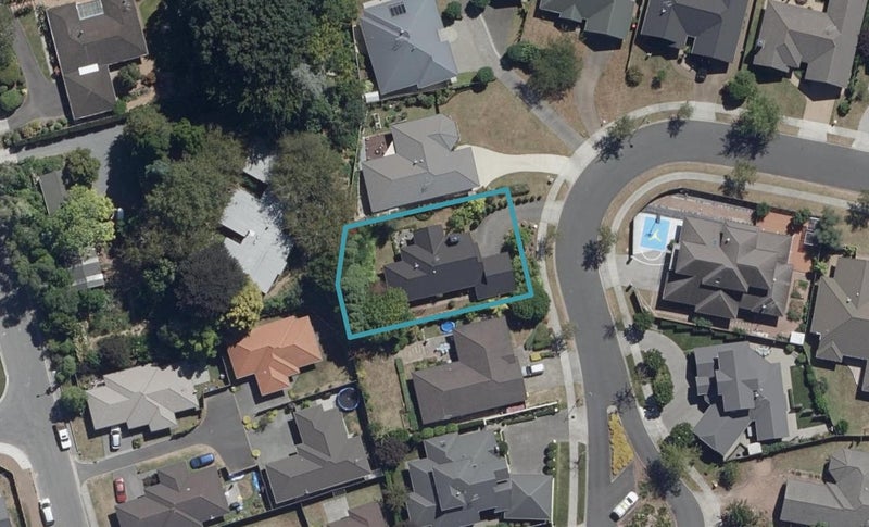 36 Haswell Place, Huntington, Hamilton - Carousel 1