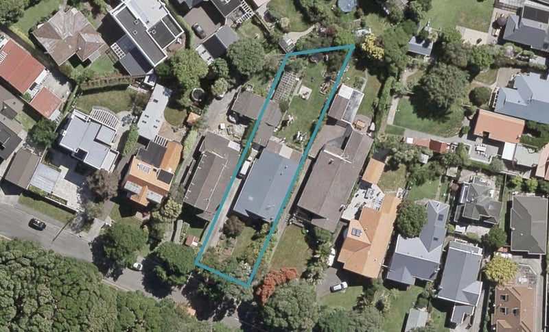 7 Puriri Street, Woburn, Lower Hutt - Carousel 1