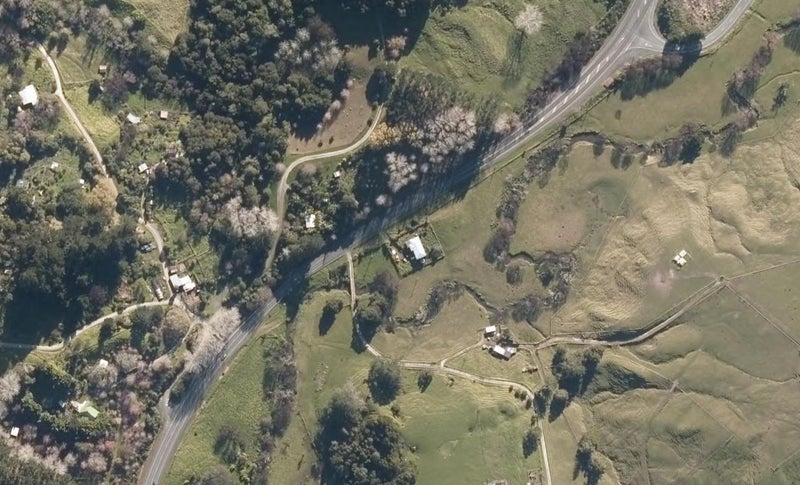2414 State Highway 1, Brynderwyn, Maungaturoto - Carousel 1
