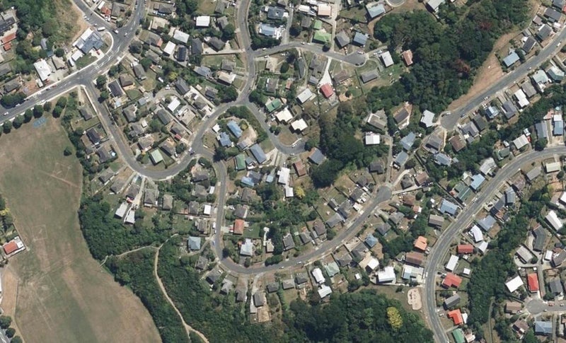 13 The Spinney, Titahi Bay, Porirua - Carousel 1