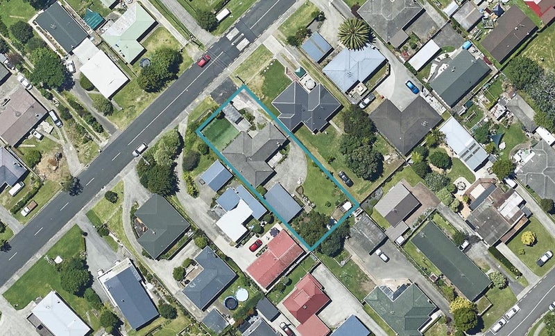 40 Watling Street, Gate Pa, Tauranga - Carousel 1