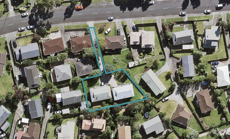 2/42 Barbados Drive, Unsworth Heights, Auckland - Carousel 1