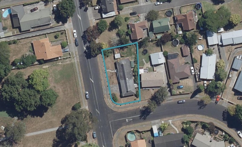 50 Elmwood Crescent, Pukete, Hamilton - Carousel 1