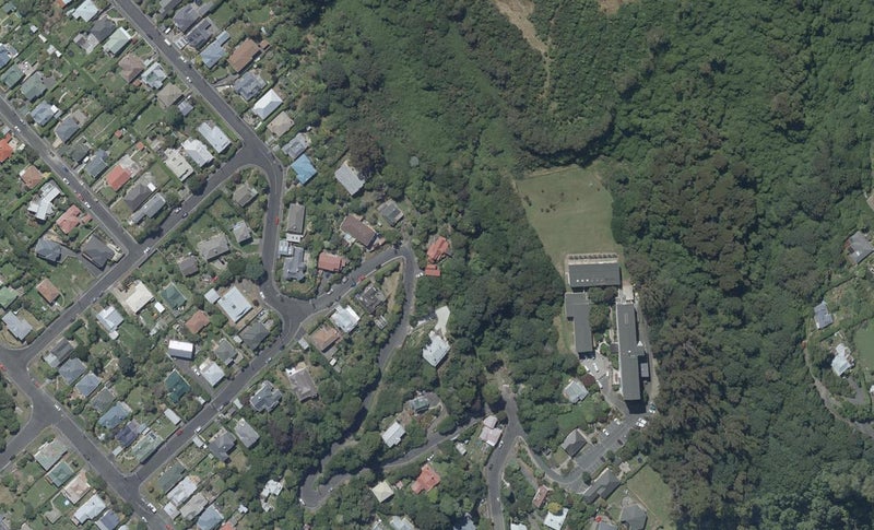 128 Gladstone Road, Dalmore, Dunedin - Carousel 1
