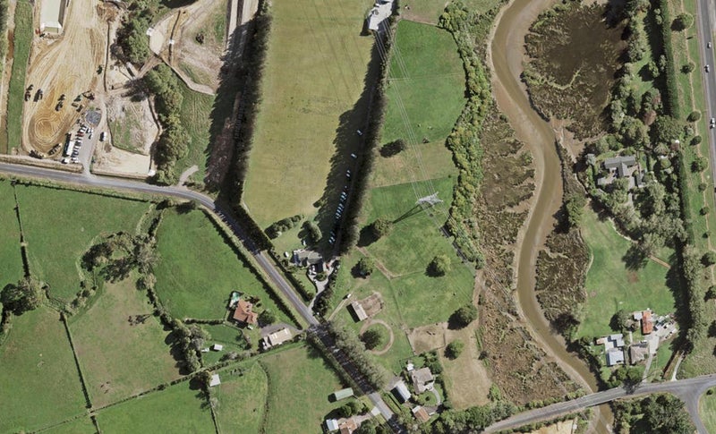 9 Peara Lane, Karaka, Papakura - Carousel 1