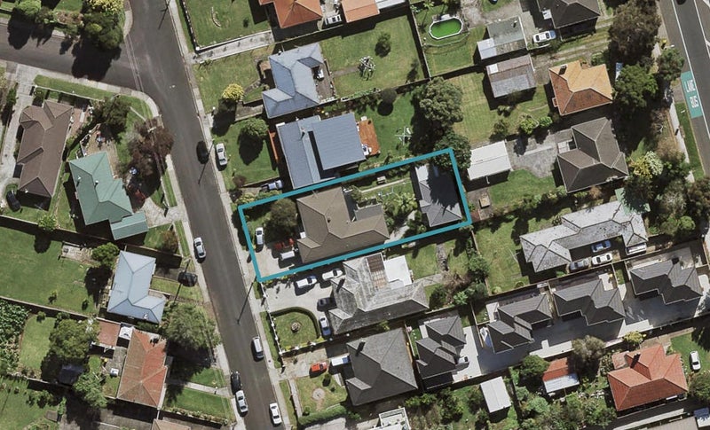 23 McCullough Avenue, Papatoetoe, Auckland - Carousel 1