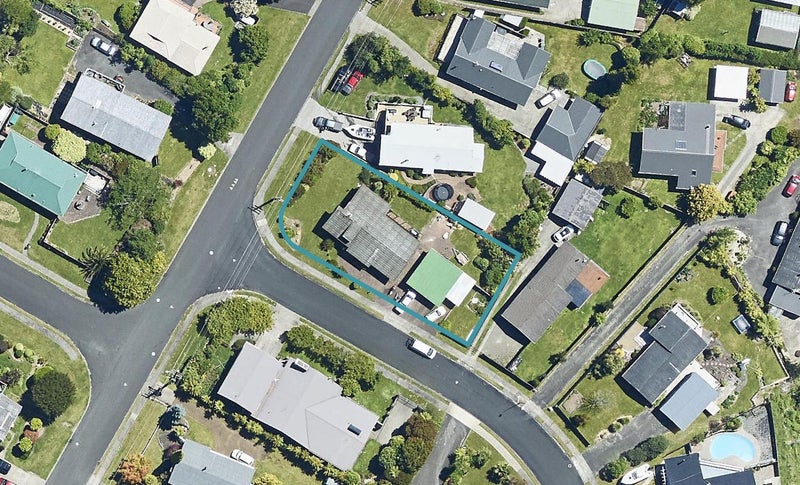 2 Taiporutu Place, Springfield, Rotorua - Carousel 1