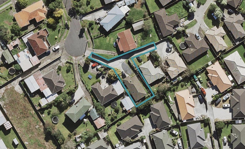 24 Burbridge Road, Favona, Auckland - Carousel 1