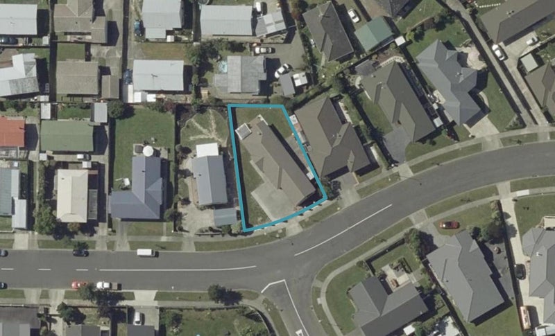 43 Peter Hall Drive, Kelvin Grove, Palmerston North - Carousel 1