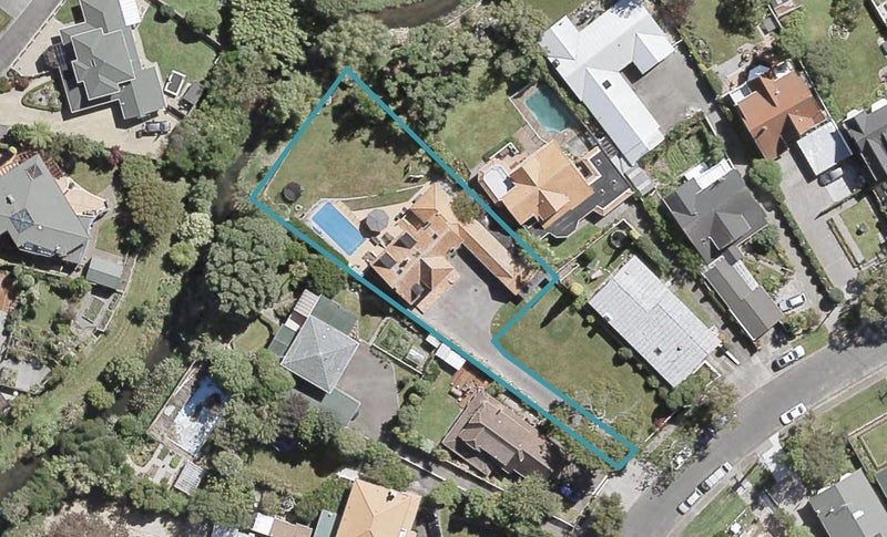 52 Wyndrum Avenue, Waterloo, Lower Hutt - Carousel 1