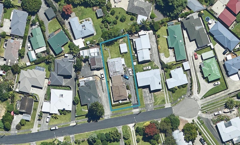 18A Linley Terrace, Judea, Tauranga - Carousel 1