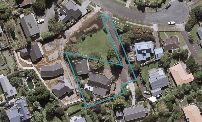 26A Rossiter Crescent, Lynmouth, New Plymouth - Carousel 1