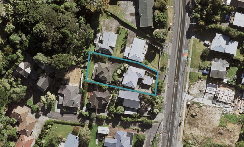 1/84 Lake Road, Northcote, Auckland - Carousel 1