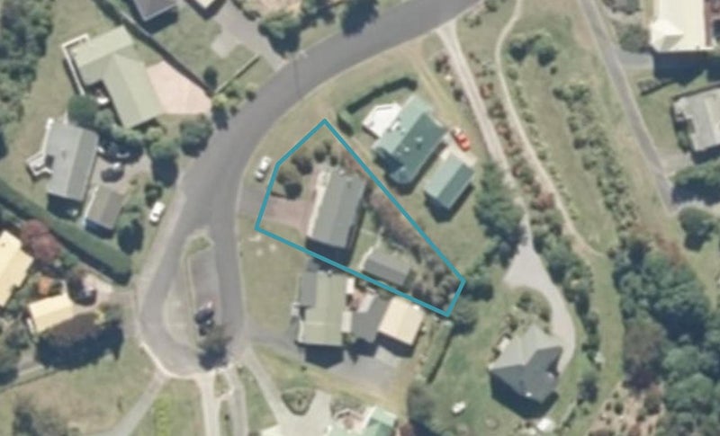 28 Boojum Dell, Kinloch, Taupō - Carousel 1