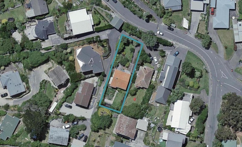 127 Seatoun Heights Road, Seatoun, Wellington - Carousel 1