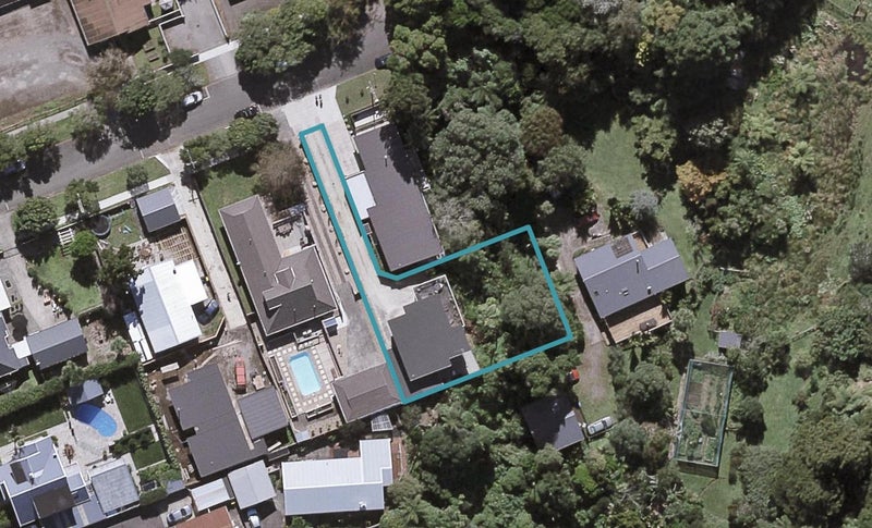 10 Cracroft Street, Welbourn, New Plymouth - Carousel 1